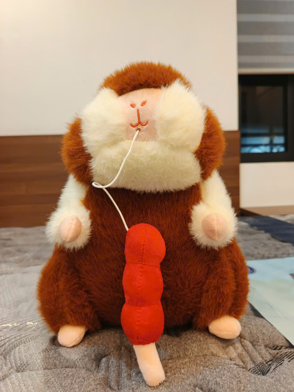 Gấu Bông Chuột Hamster Cầm Kẹo Hồ Lô 30cm
